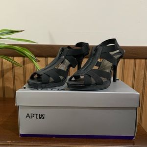 NIB Apt. 9 Norma Front Zip Black Strappy Heel (10)